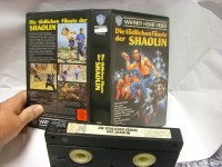 A1073 ) Warner Video Die Tödlichen Fäuste der Shaolin 