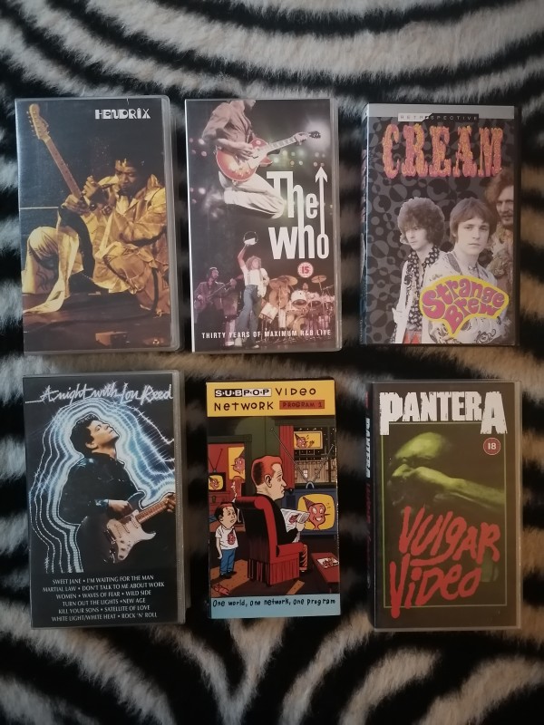 14 Musik VHS, Jimi Hendrix, Red Hot Chili Peppers, Pantera, Cream, Who, Elvis... 