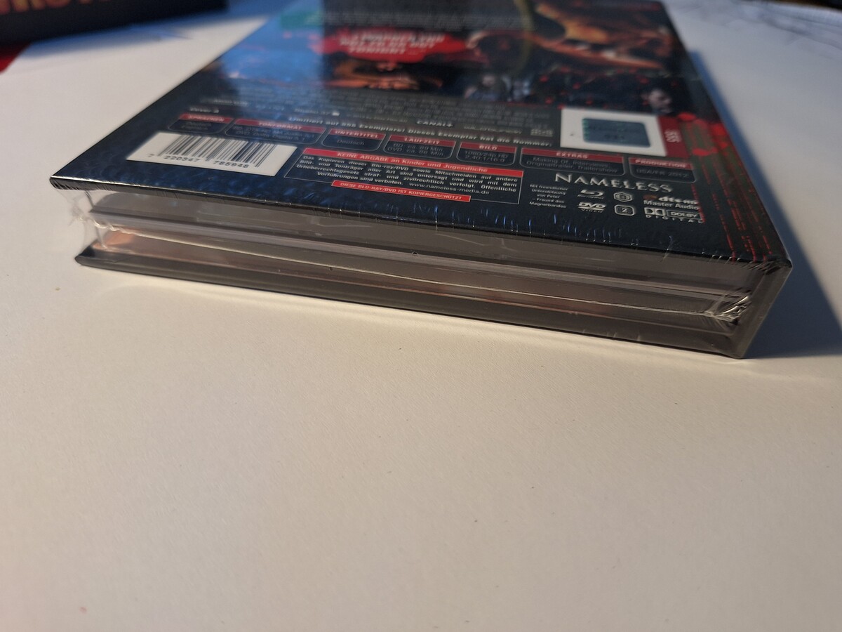 Alexandre Ajas Maniac - Mediabook 6 Disc Edition Bluray und DVD limitiert  Neu OVP NAMELESS Cover A kaufen | Filmundo.de