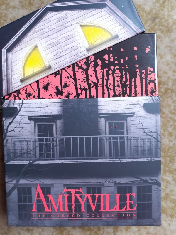 USBluRayBox AMITYVILLE Vinegar Kult CODE A kaufen Filmundo.de