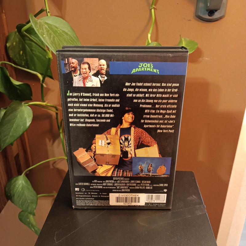 Joes Apartment Warner Home Video VHS kaufen Filmundo.de