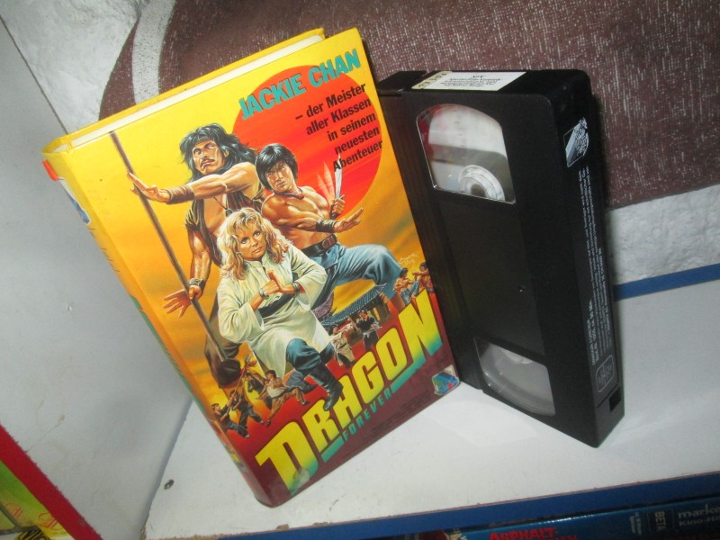VHS - Dragon Forever - Jackie Chan - New Vision Hardcover 
