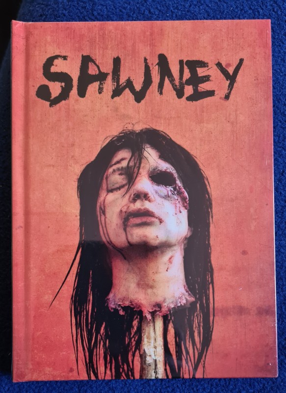 Sawney Mediabook redscreen 