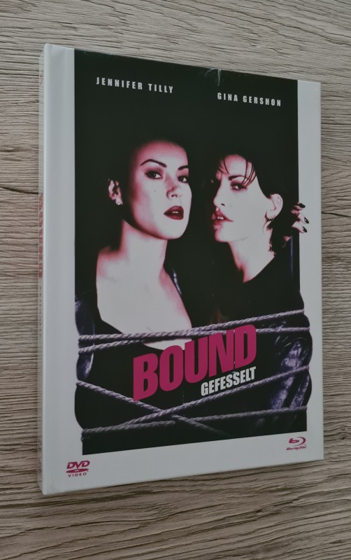 Bound - Gefesselt  - Blu Ray MEDIABOOK - OVP 